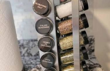 Updated home near Fort Jackson - Foto 6