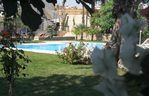 Il Giardino Dei Carrubi - Foto 28