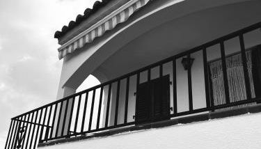 Hola Apartments P28 - Photo 2