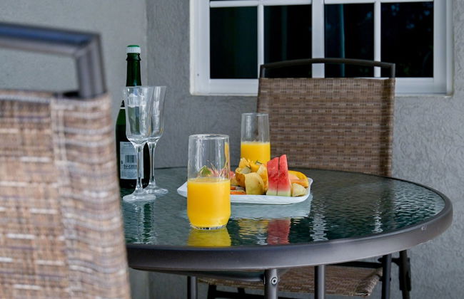 Champagne Villa - Photo 13