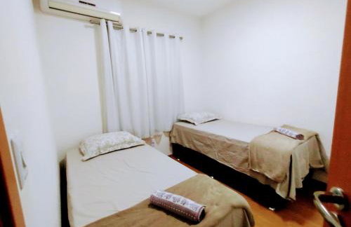 APTO, 2/4, 2 ar-condicionados e bem localizado. - Photo 9