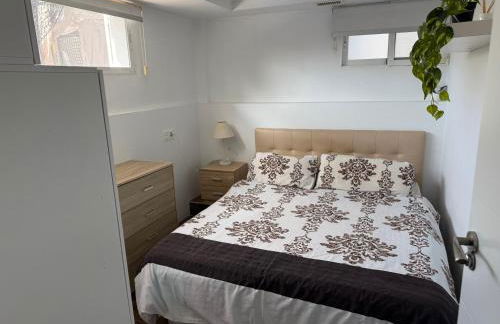 Apto con piscina y barbacoa - Foto 47