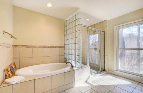 Louisville Area Home Deck, Fire Pit, Creek! - Foto 24