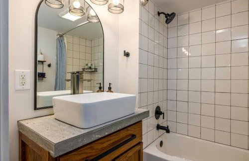 The Orchard, a family friendly home- hot tub, fire pit, yard games - Foto 6