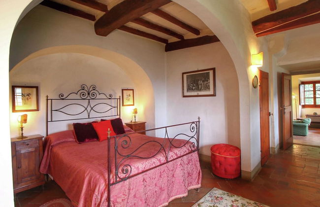 Apartment in a Farmhouse With Swimming Pool - Photo 15