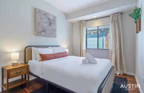 Modern Haven with King Suite and Impeccable Location - Foto 30