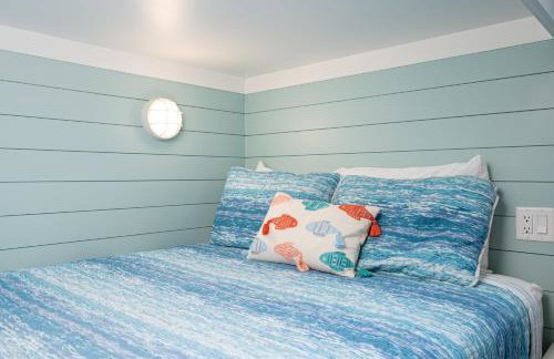 Luxury Beachfront l Sleeps 20, Hot Tub, Pool & Game Room Fun! - Foto 60