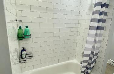 Lakefront on Main - Foto 16