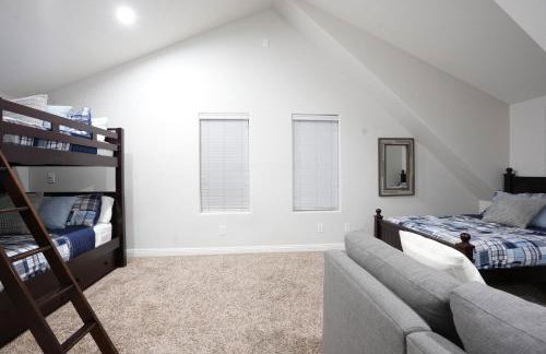 Sweet 4 bedroom, 3 bath plus Loft Bedroom, Pool Home - Foto 90