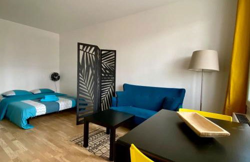 Beau Studio Cosy et calme - face à la gare de Rosny-sous-Bois - 20mn de Paris et Disneyland - Foto 5