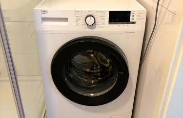 HUGOS Studio Apartment - Photo 18