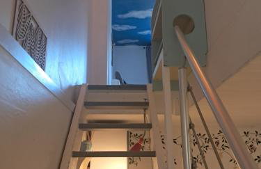 P'tite maison atypique avec terrasse - Foto 9