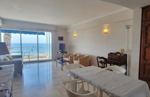 Apartment with terrace at the foot of the beach - Foto 4