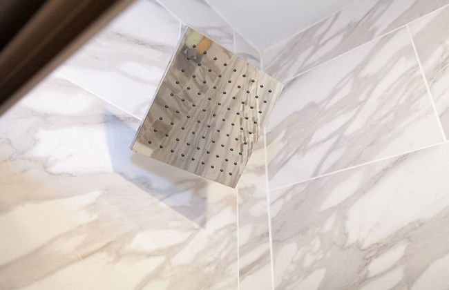 Lux Condo Near Boston - 3 King Beds 2 Bath-parking - Foto 24