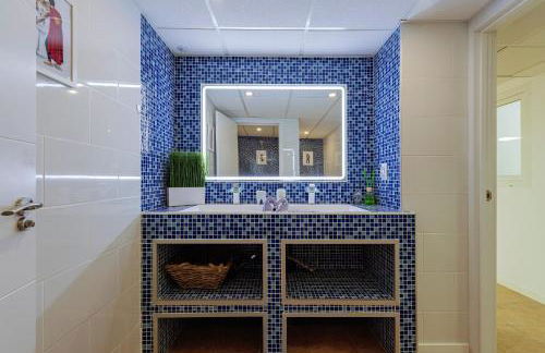 Luxury 5 star Villa Violetta with amazing sea view, jacuzzi and heated pool - Foto 56