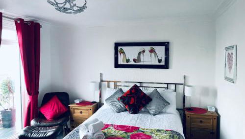 "The Celebration" Balcony Seafront Apartment - Foto 3