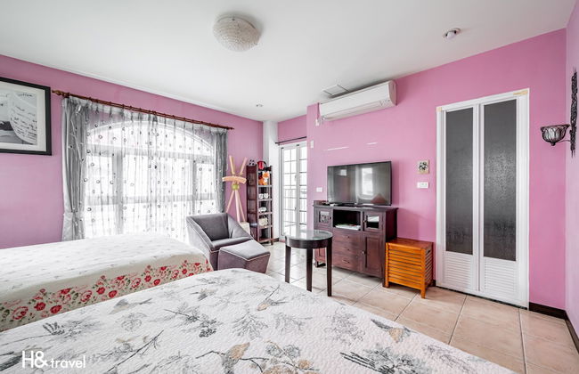 White Cotton Candy B&B - Photo 30