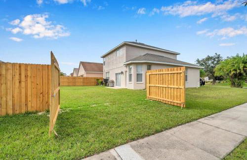 Beautiful home with a huge pool! - Foto 71