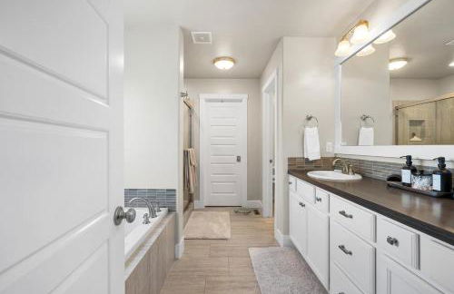 Hot Tub - Sauna - Fire Pit - Ping Pong - Darts - Foto 50