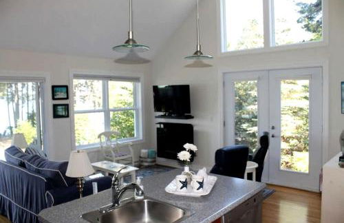 Romantic Waterfront Cottage with Private Beach & Fireplace Near Hancock, Maine - Photo 35