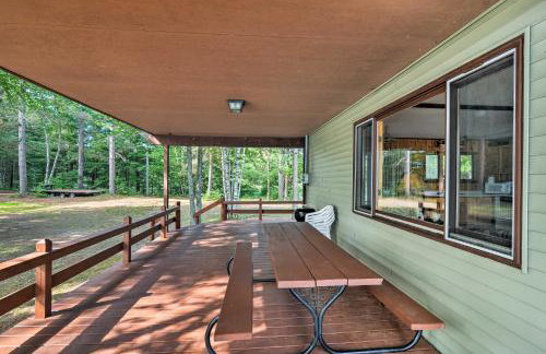 Lakefront Cabin with Private Dock and Beach! - Foto 21