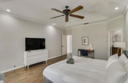 Spacious and Luxury Home w Cinema Room and Pool - Foto 17