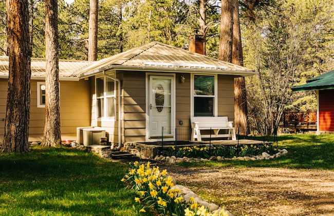 Serene Creek Side Cottage Retreat - Foto 25