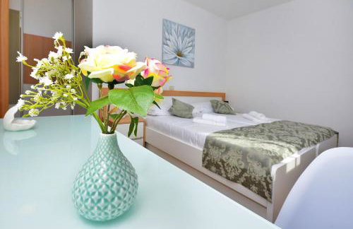 Villa Authentica with Heated Pool - Foto 38