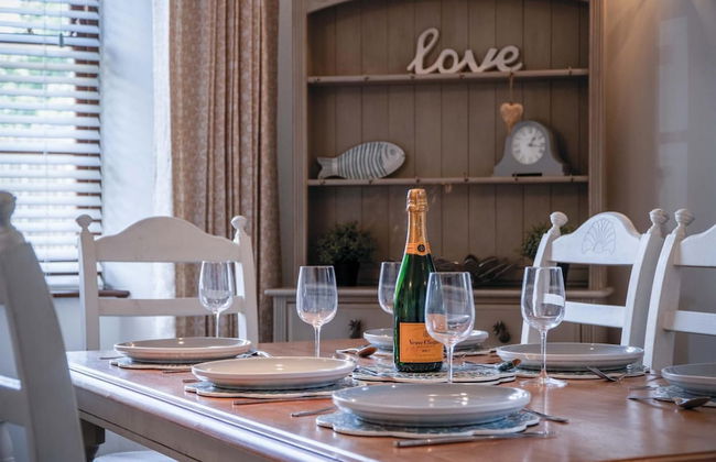 Tregoyr - 3 Bedroom Holiday Home - St. Florence - Photo 48