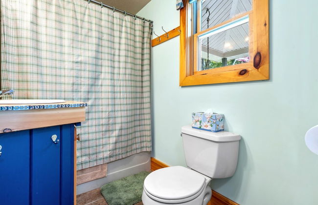 Waterfront w/ Kayak's, Sup's and Ping Pong Table! - Photo 23