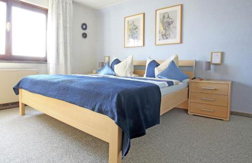 Apartment With Terrace and Pool in the Garden - Foto 8