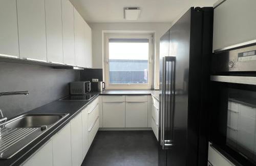 "Live Good, Work Good" - Stadion Apartment by GG Rental Hamburg - Foto 3