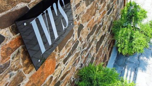 IVI'S KAVALA - Foto 1