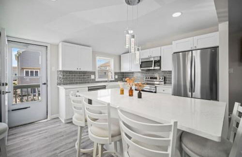 Full House 2 Blocks from Beach - Foto 29