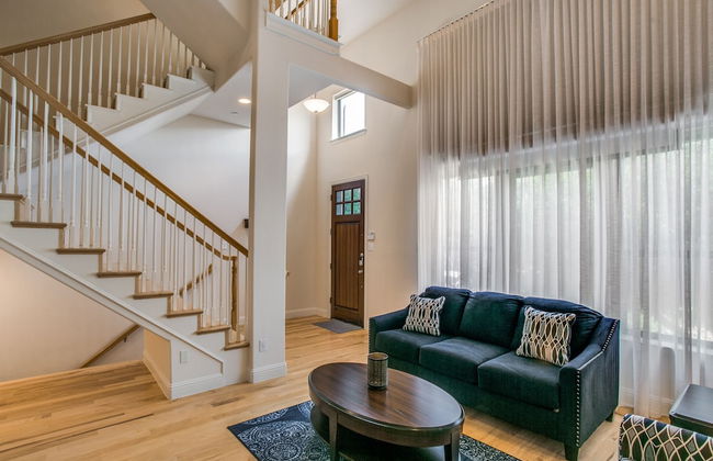 Stylish 3 bedroom Town Home at shops at - Foto 1