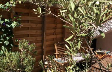 CASA DAHLIA - Charmant appartement équipé avec grande terrasse - Foto 3