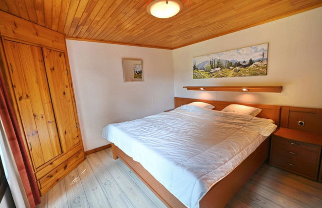 Chalet in Biron With Large Garden Near Durbuy - Photo 2