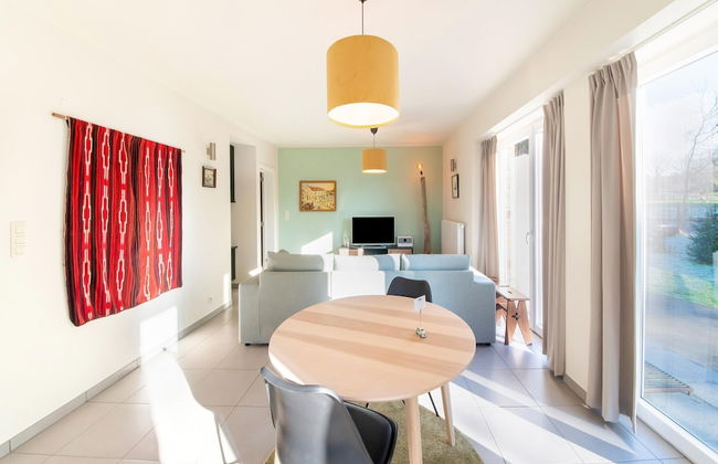 Stylish Retreat With Sauna - Photo 18