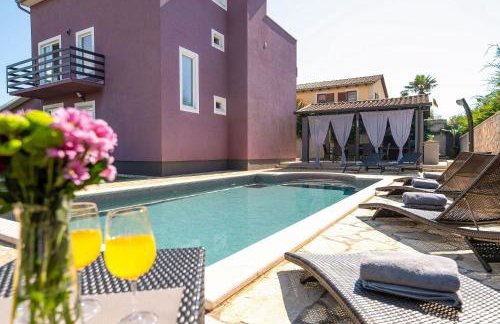 Haustierfreundliche Villa mit Privatpool, Panoramablick und freien Eintritt ins Ferienresort Lanterna - Foto 33