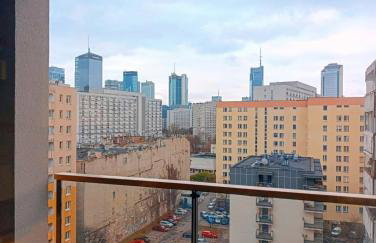 Spacious & Modern 3BR-2BA Apt - Foto 11