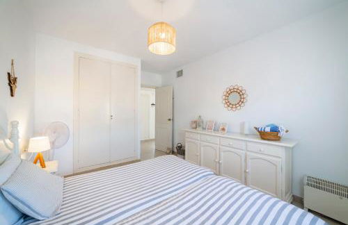 Just at the heart of the village - Foto 11