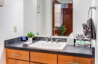 NY Style Centric Loft with King Bed by Park ave - Foto 9