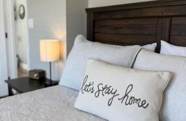 The Country Club Cottage NEW! Space Coast Entire Home! Plenty of Parking! - Foto 6