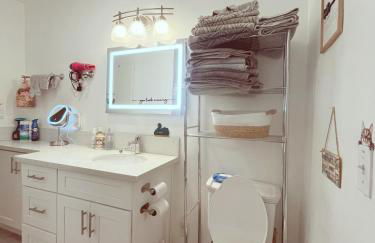 Cozy Beautiful Private Home in Prime Location - Foto 4