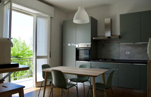 Appartamento ristrutturato con piccola vista lago - Foto 11