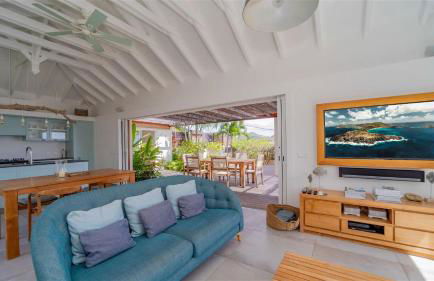 A Caribbean Gem With Stunning Hill and Ocean View - Foto 5