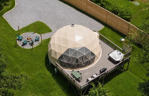 Sky Dome - Romantic Stay, Hot Tub, Wi-Fi, AC & Heat - Photo 44