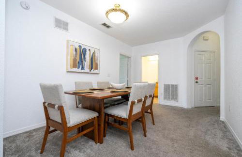 Amazing 2bed Condo in Kissimmee near Disney - Mickey Sorcerer - Foto 12