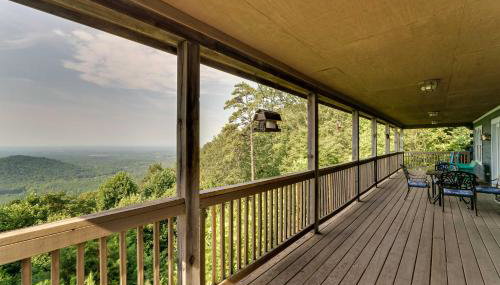 Bring a Pet! Mtn-View Bostic Retreat with Deck - Foto 3