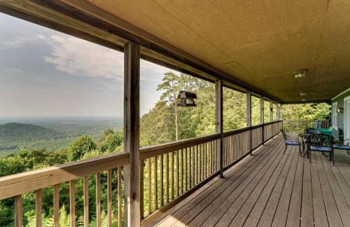 Bring a Pet! Mtn-View Bostic Retreat with Deck - Foto 3